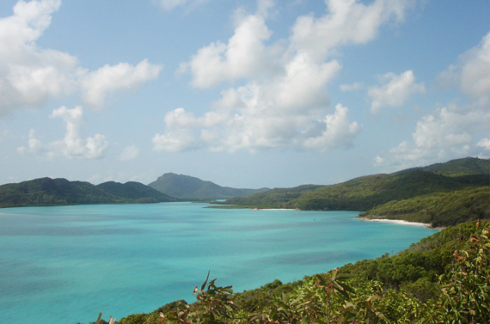 Exploring Whitehaven and the Whitsundays
